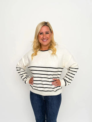 Cream Back Bow Sweater - SLS Wares