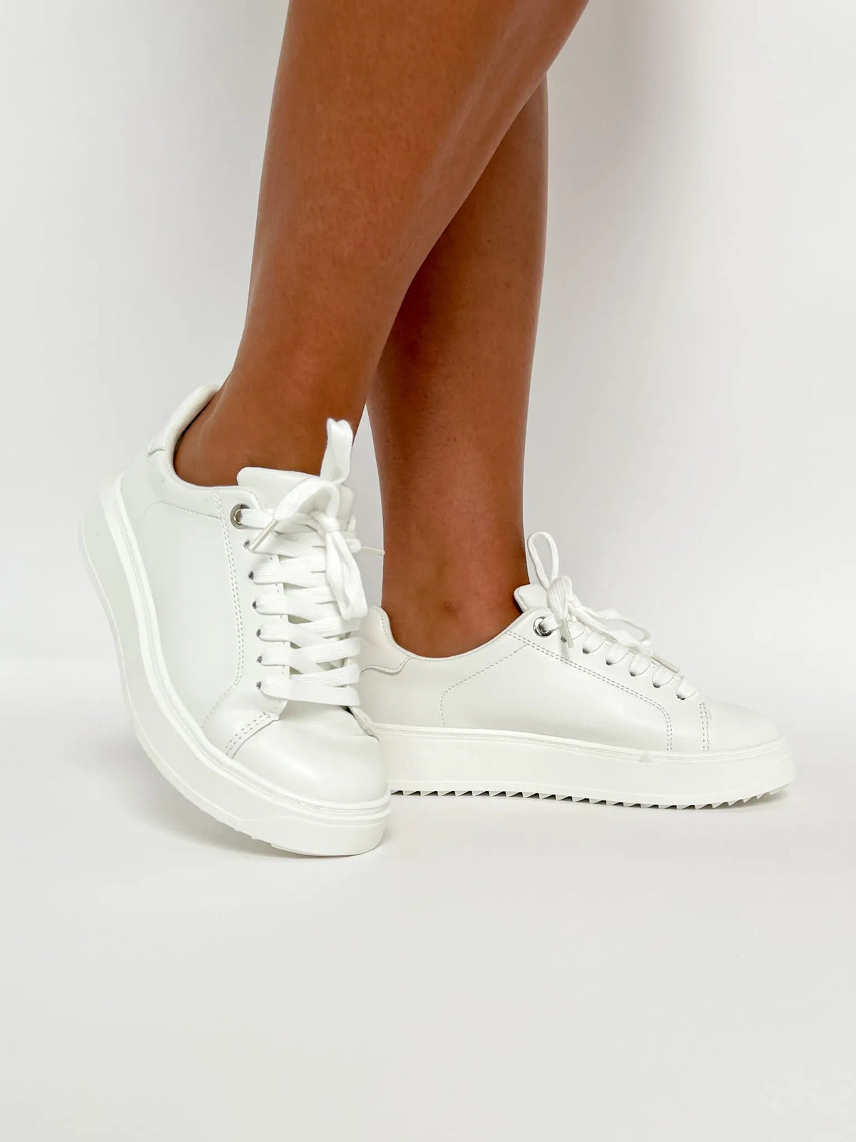 White Sneakers - SLS Wares